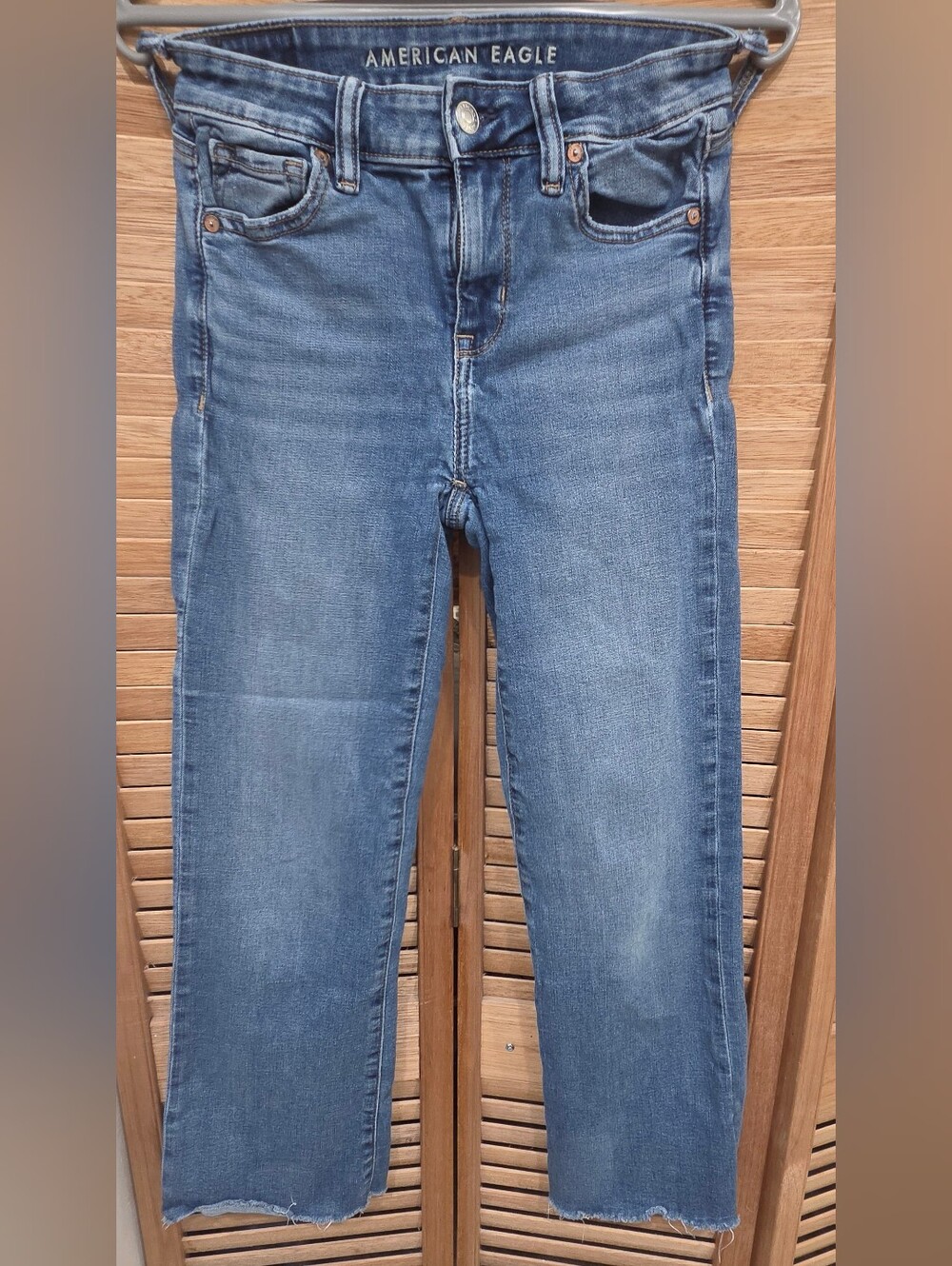 American Eagle High-Rise Kick Boot Crop Jeans